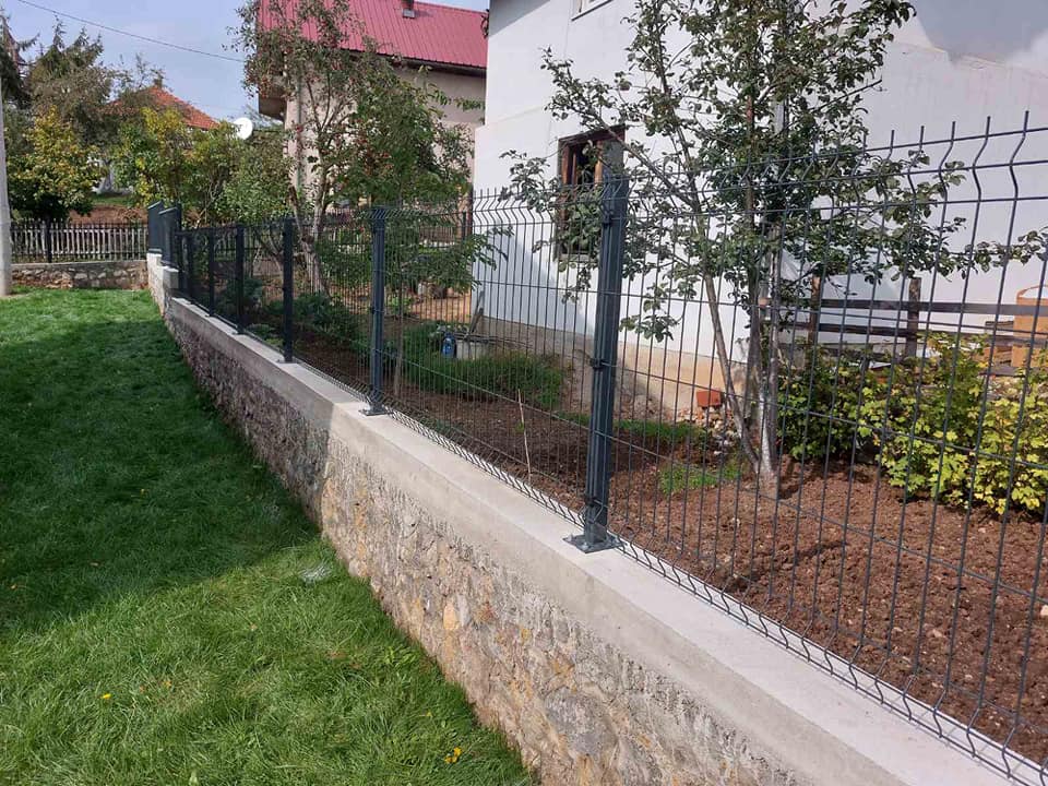 TNT Podržava mali biznis: OD Fenix Hadžići izrada svih vrsta ograda i termo panela